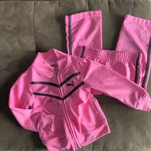 Puma Toddler Girls Tracksuit size 2T